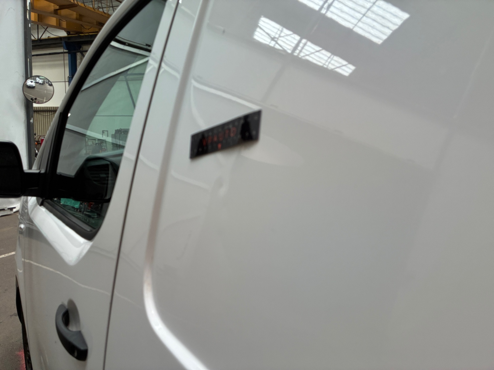 PEUGEOT EXPERT FOURGON FGN TOLE STANDARD 1.5 BLUEHDI 120 S&S BVM6 PREMIUM 2021