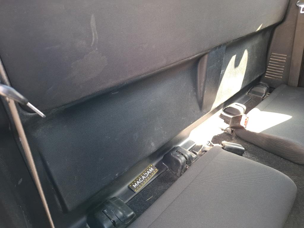 ISUZU  2022
