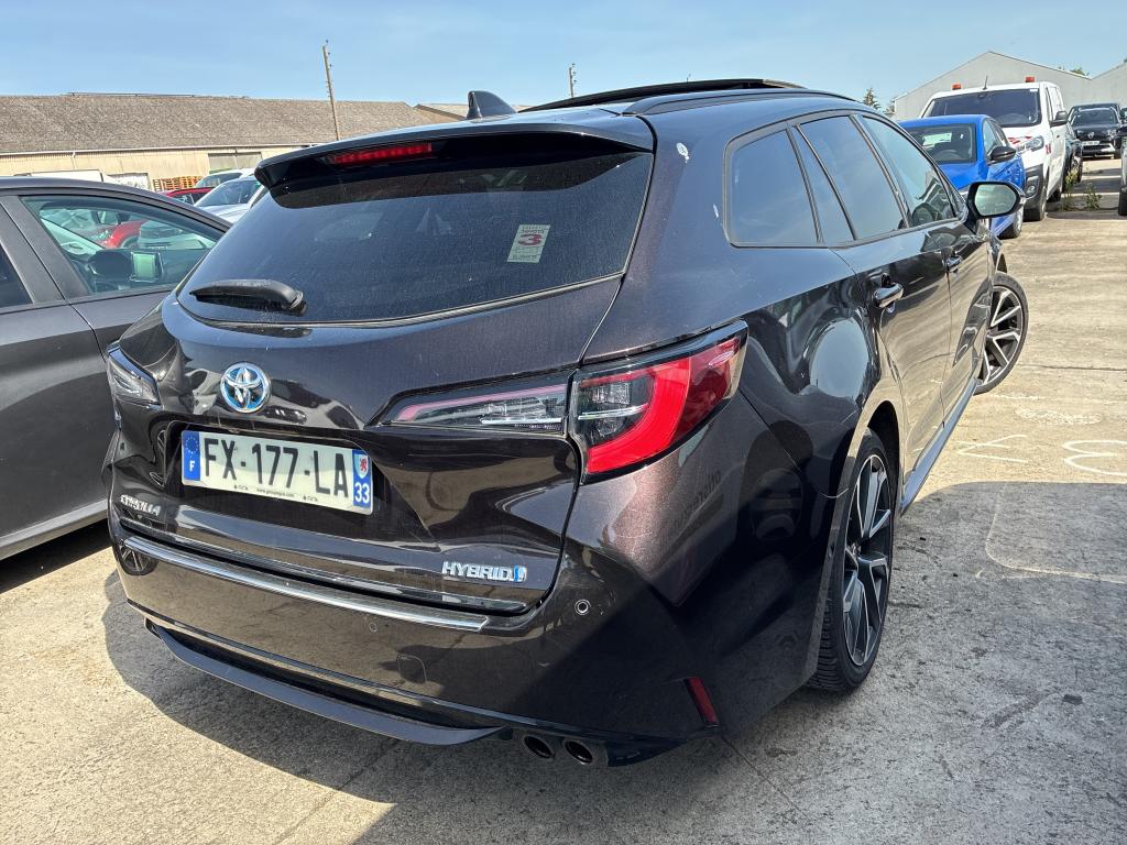 TOYOTA  2021
