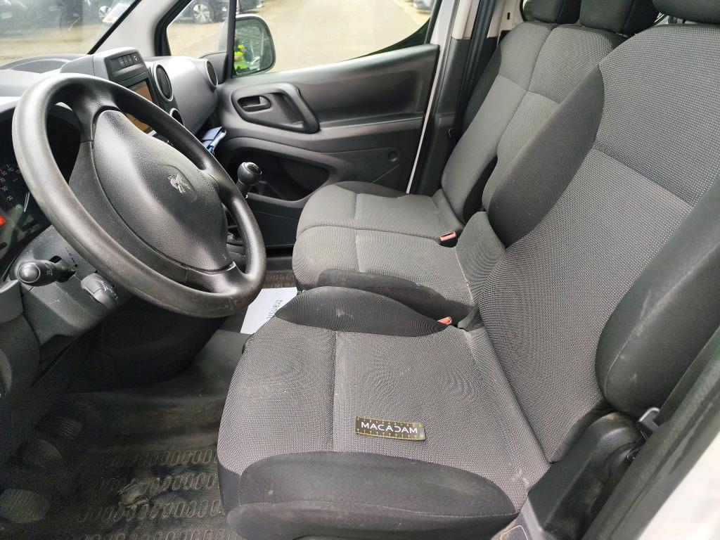 PEUGEOT PEUGEOT PARTNER FGN FOURGON STANDARD 1.6 BLUEHDI 100 BVM5 PREMIUM PACK 2018