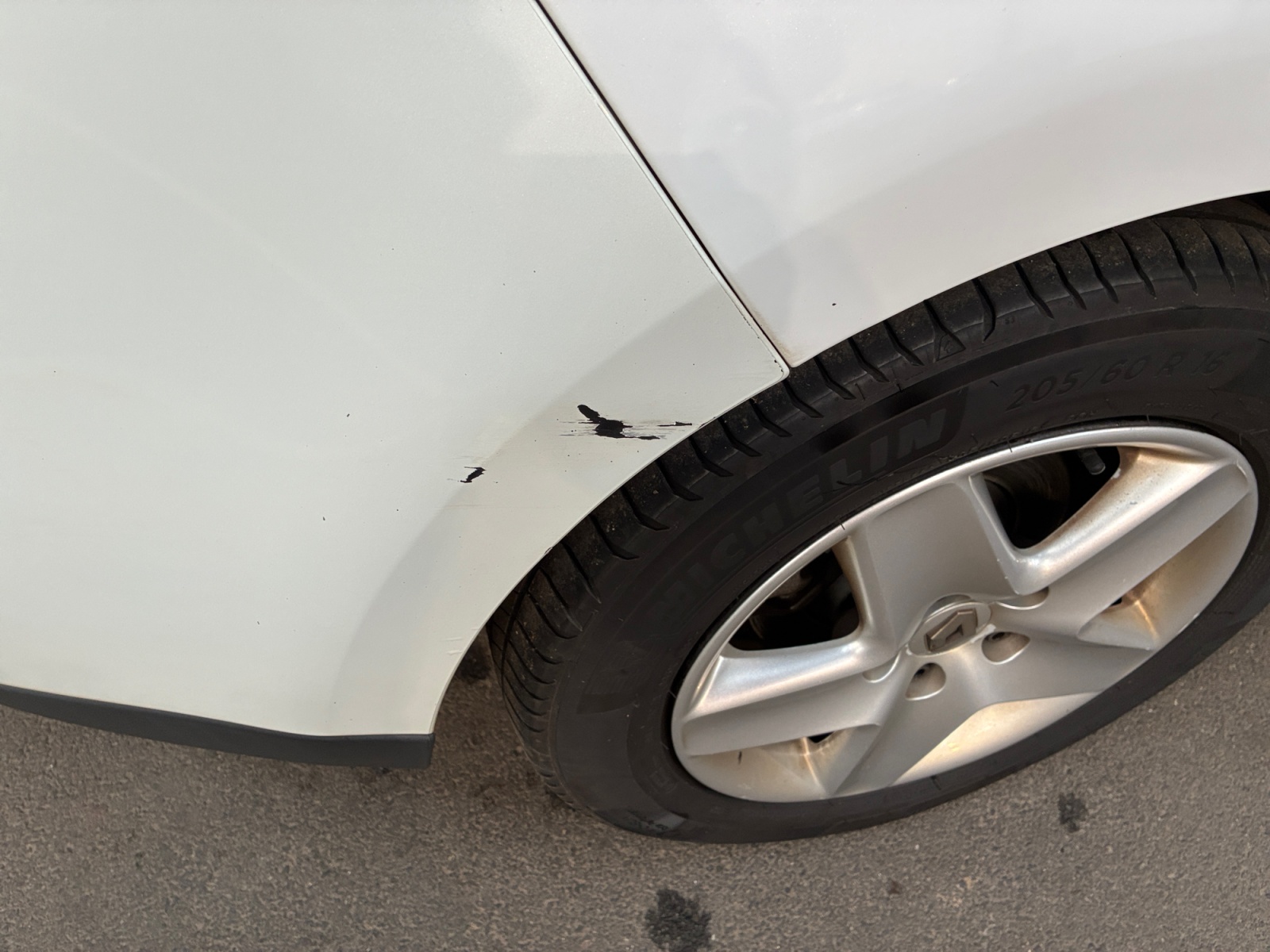 RENAULT Grand ScÃ©nic III dCi 130 FAP eco2 2012