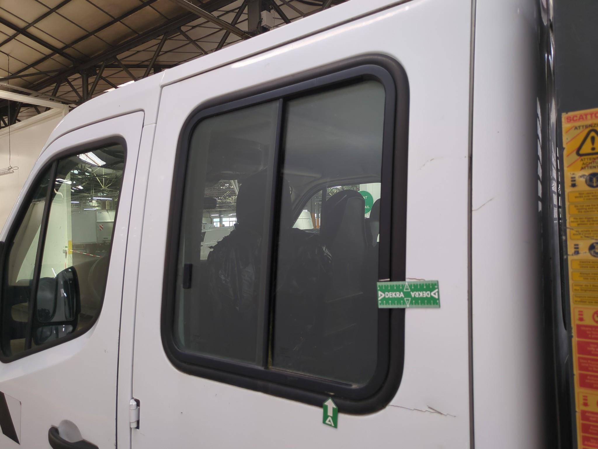 RENAULT MASTER TRANSPORTS SPECIFIQUES (07/2010-0 BD L3 3.5t dCi 130 E6 CONFORT 7 PL 2019