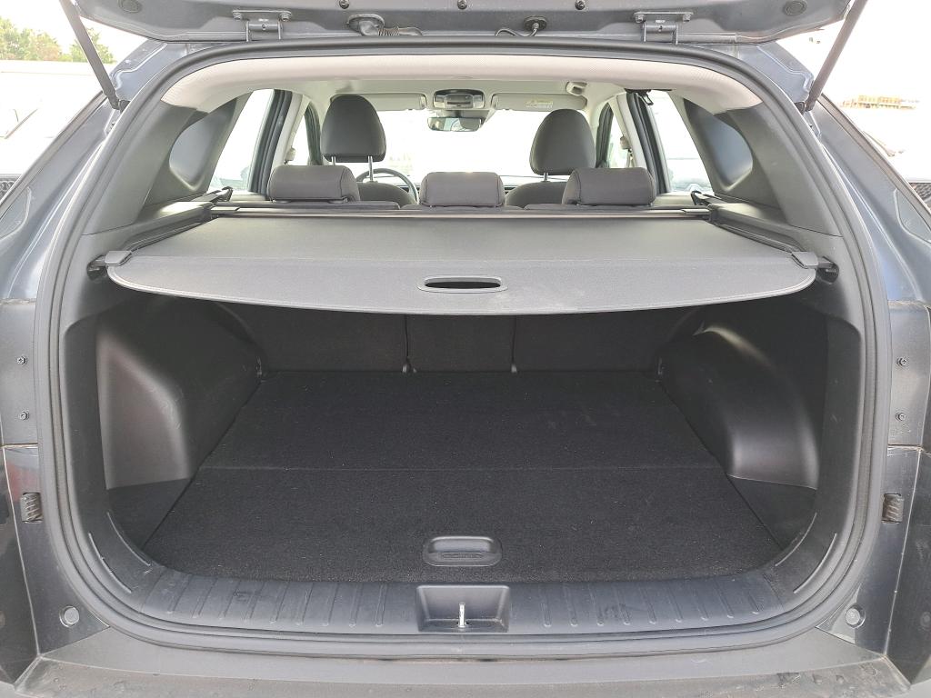 HYUNDAI  2023