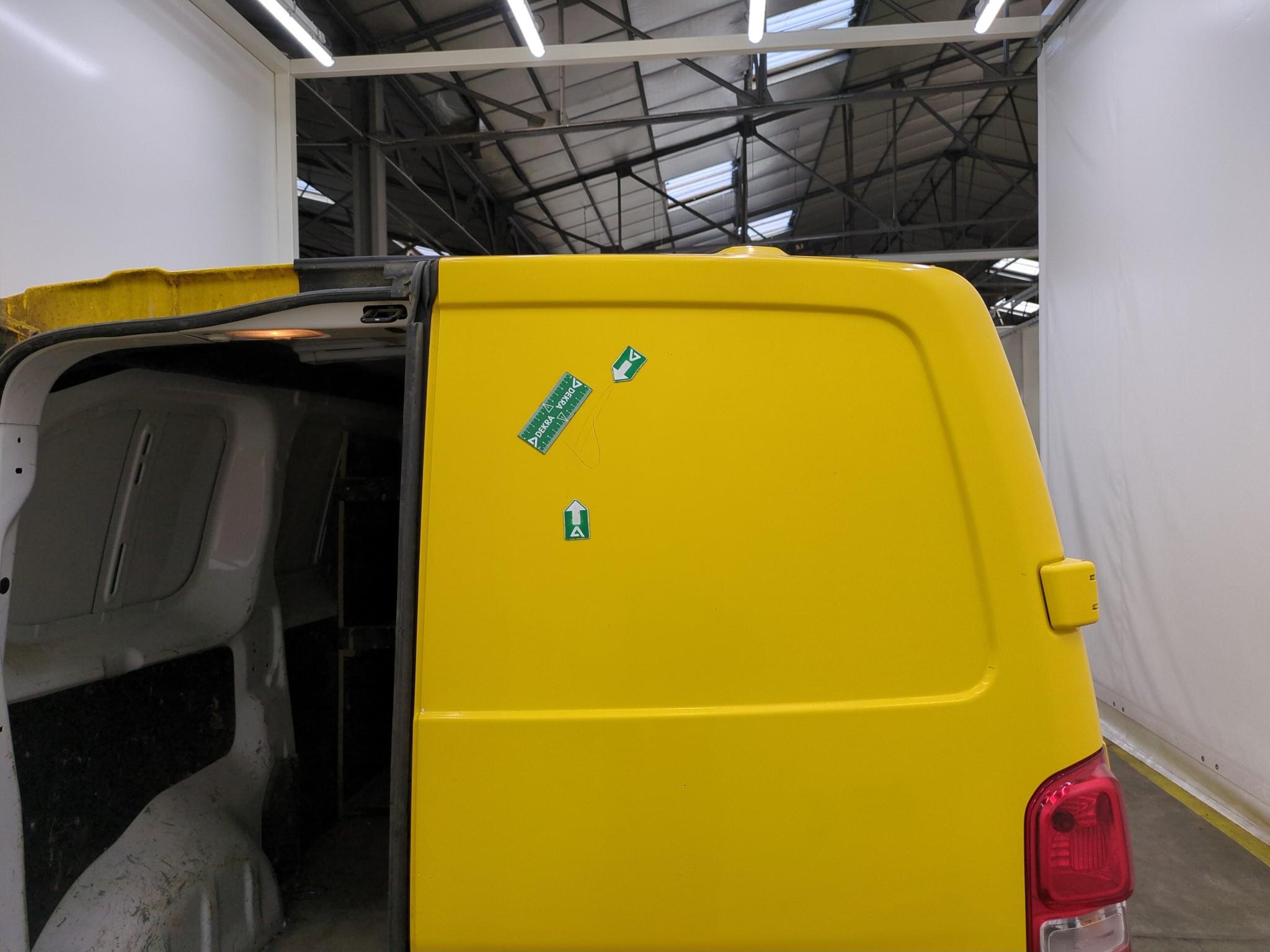 CITROEN JUMPY FOURGON FGN M BLUEHDI 120 S&S BVM6 DRIVER 300 NM 2020