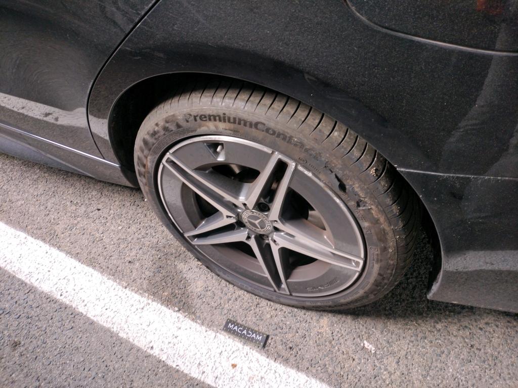 MERCEDES MERCEDES CLASSE C 300 e 9G-Tronic AMG Line 2023