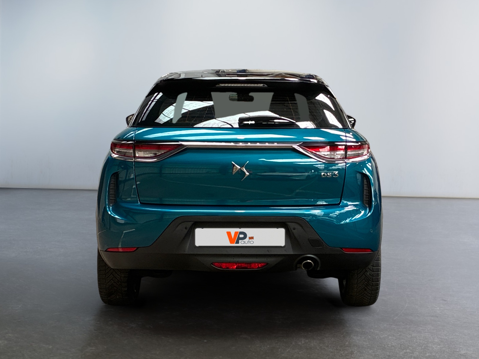 DS 3 CROSSBACK BUSINESS DS3 Crossback BlueHdi 130 S&S EAT8 Business 2022
