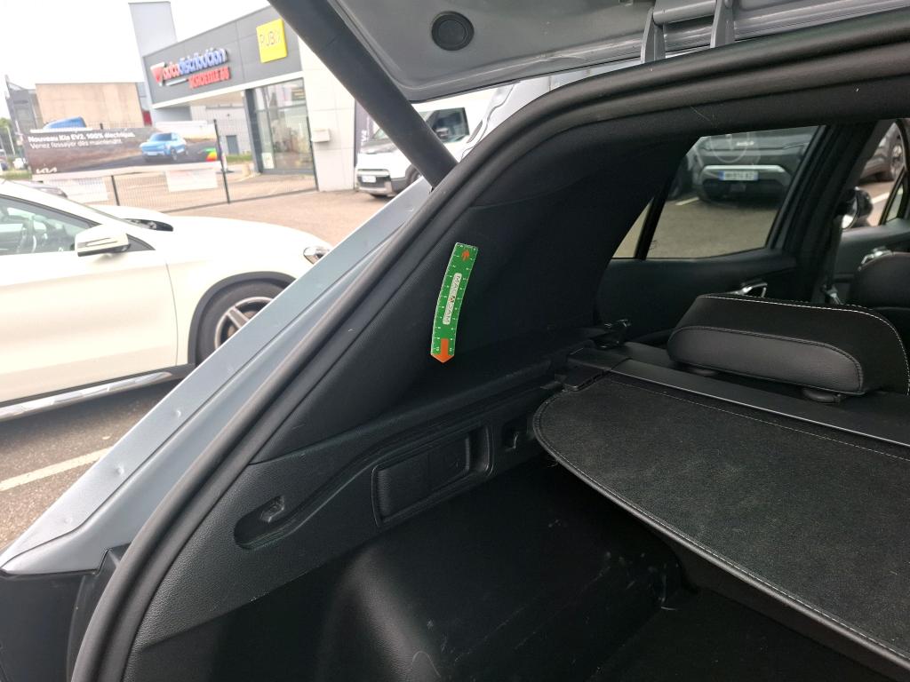 KIA  2023