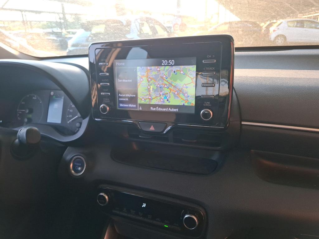 TOYOTA  2022