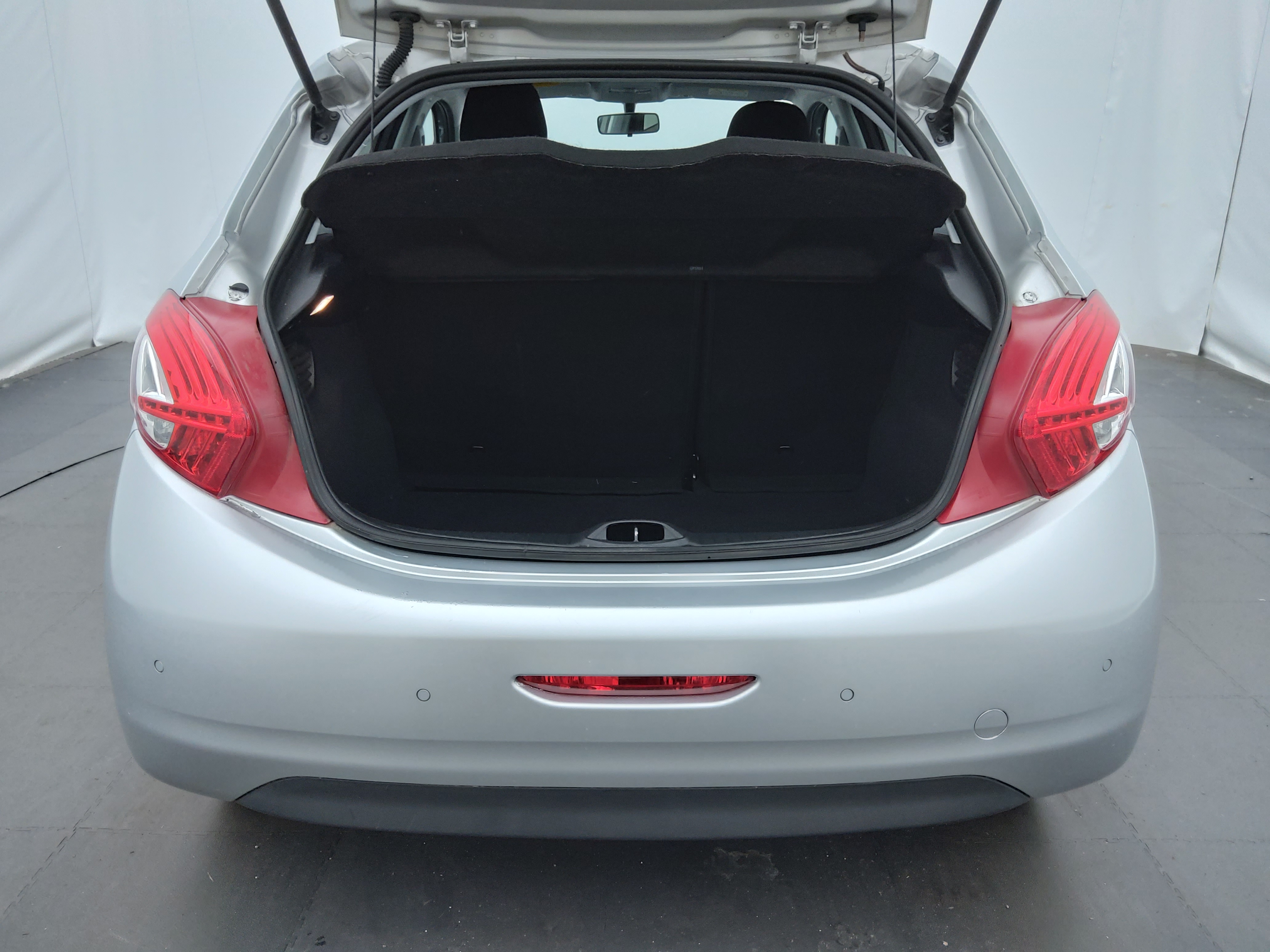 PEUGEOT  2011