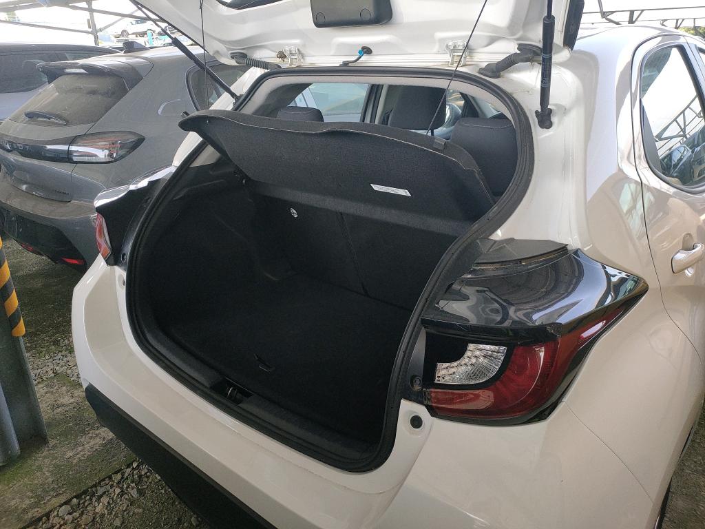 TOYOTA  2022