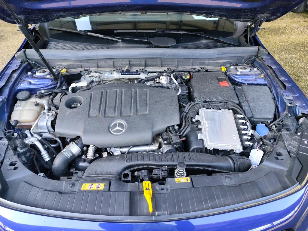 MERCEDES MERCEDES GLB 200 d 8G-DCT AMG Line 2022