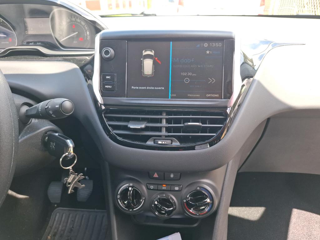PEUGEOT PEUGEOT 208 AFFAIRE BLUEHDI 100 S&S BVM5 PREMIUM 2020
