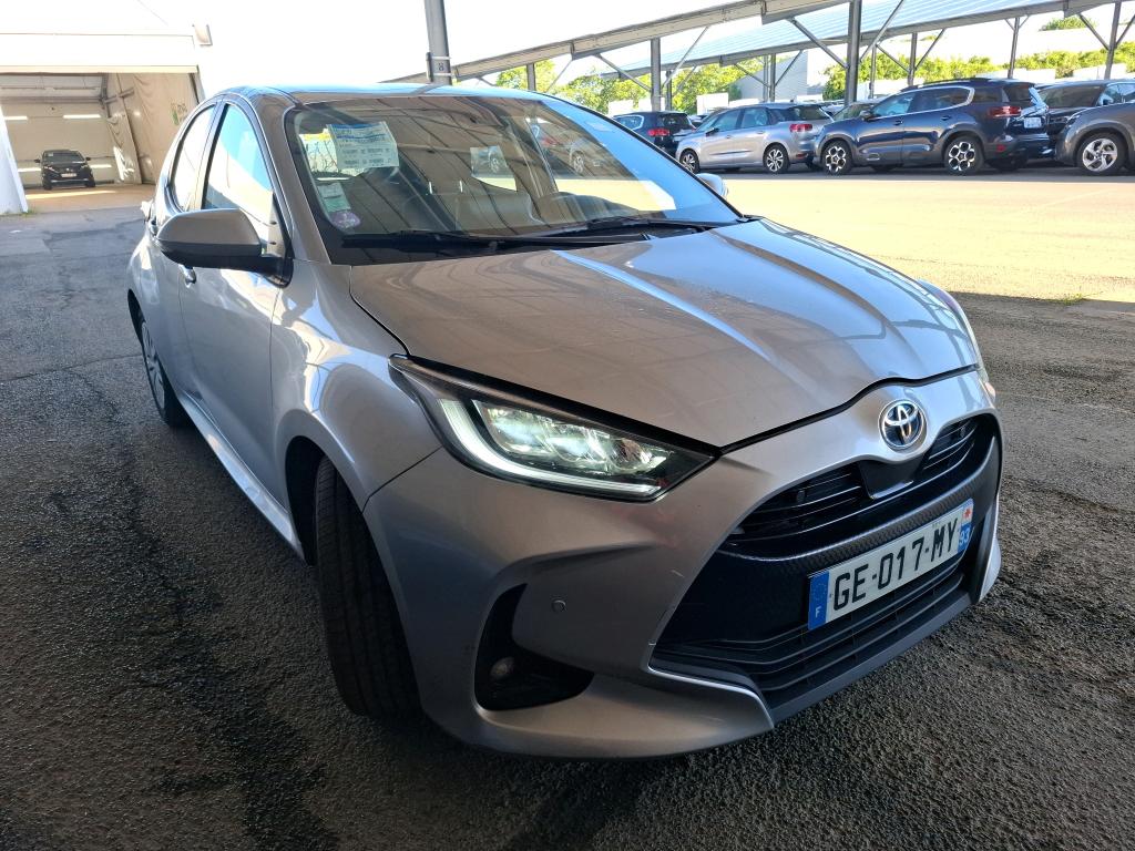 TOYOTA  2022