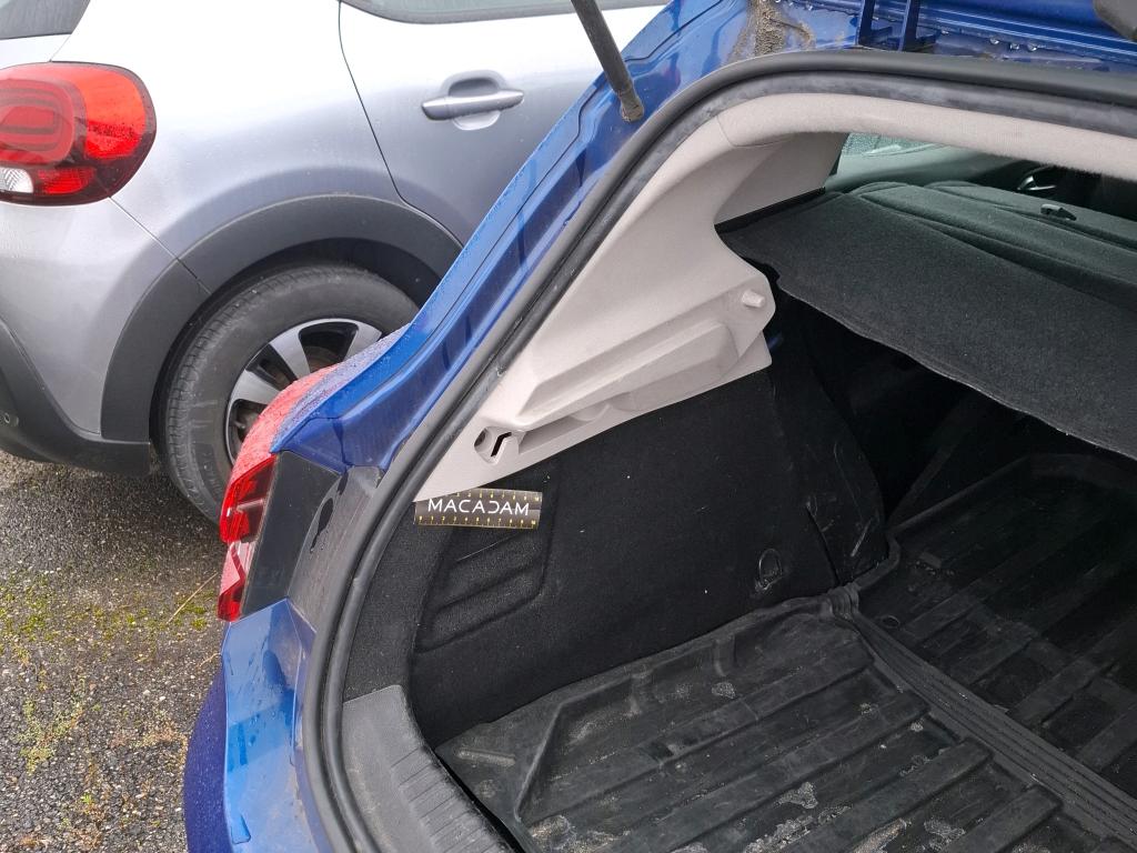 RENAULT RENAULT CLIO SOCIETE BLUE DCI 85 AIR NAV 2020