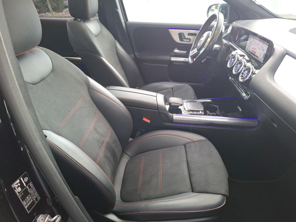 MERCEDES MERCEDES GLA II 200 d 8G-DCT AMG Line 2021