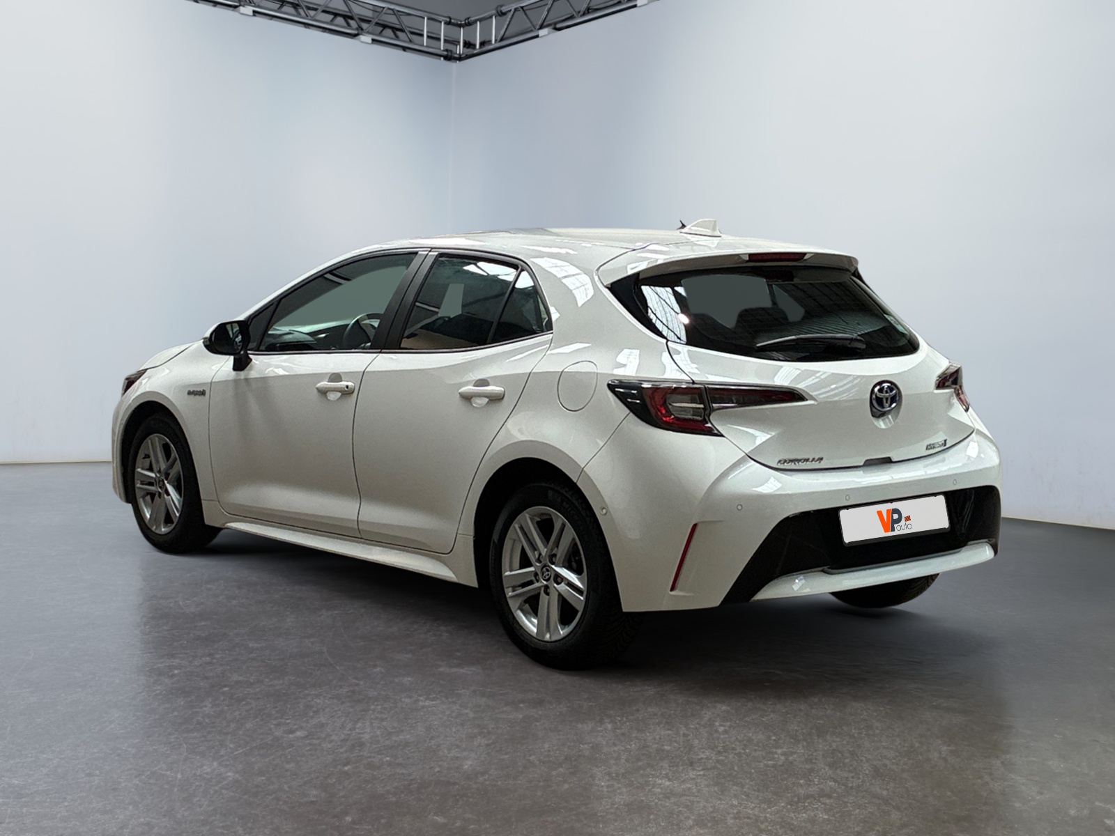 TOYOTA Corolla Pro Hybride 122h Dynamic Business + Stage Hybrid Academy 2021