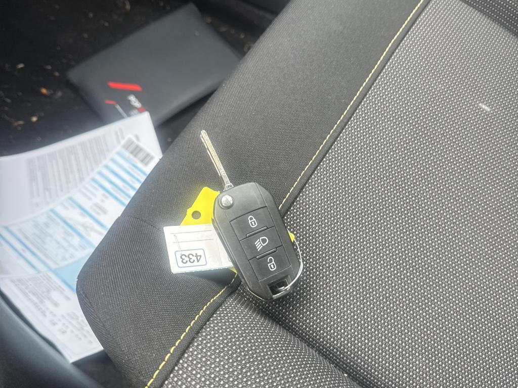 CITROEN C3 BlueHDi 100 S&S BVM6 Feel Pack 2022