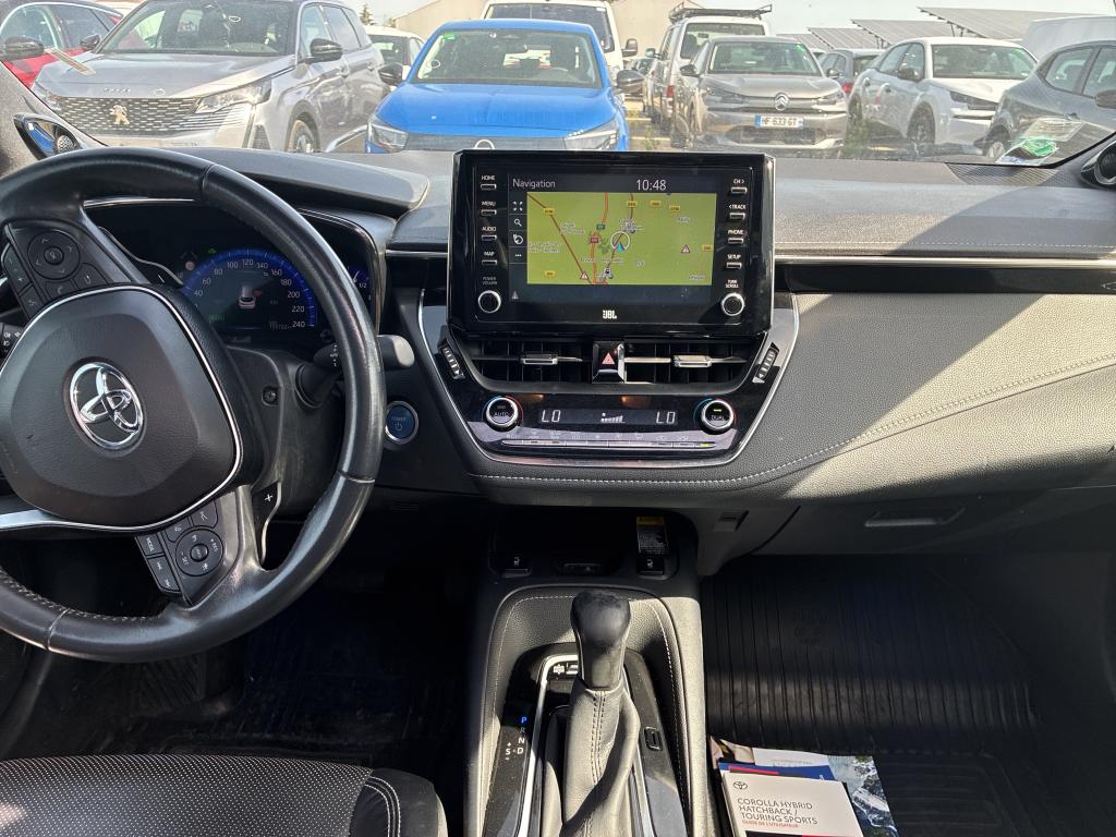 TOYOTA  2021