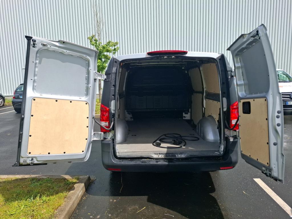 MERCEDES MERCEDES VITO FOURGON EVITO 60 KWH LONG FWD - 2024