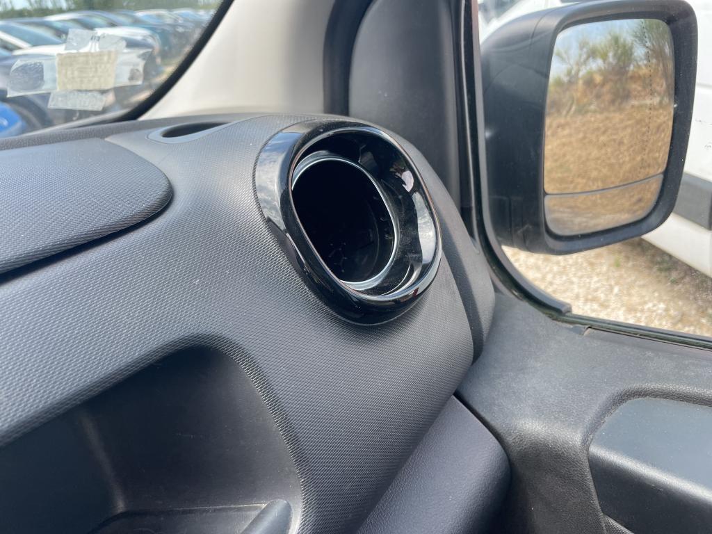RENAULT RENAULT TRAFIC FOURGON FGN L2H2 1200 KG DCI 145 ENERGY GRAND CONFORT 2021