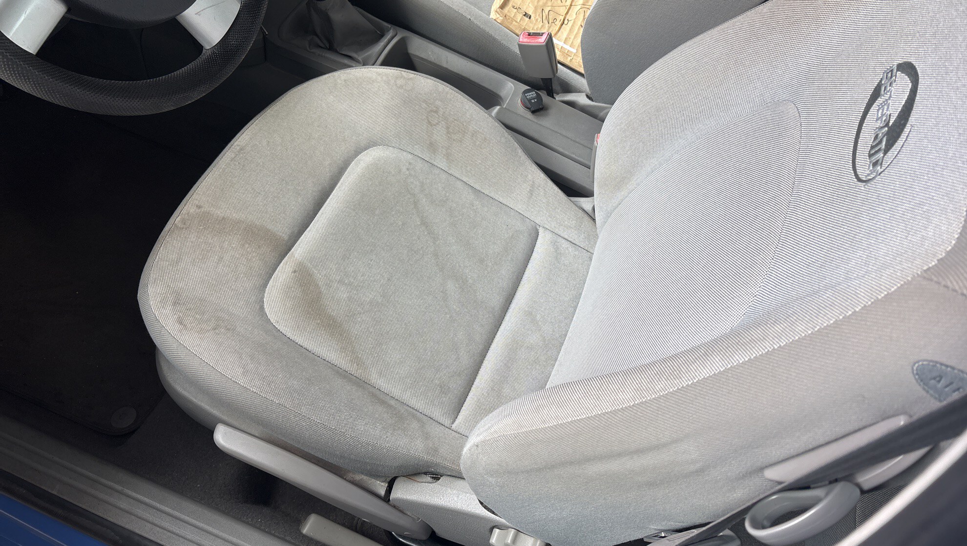 VOLKSWAGEN  2002