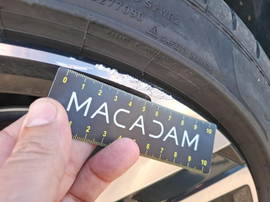 VOLVO VOLVO XC90 T8 AWD Hybride Rechargeable 310+145 ch Geartronic 8 7pl Ultra Style Dark 2024