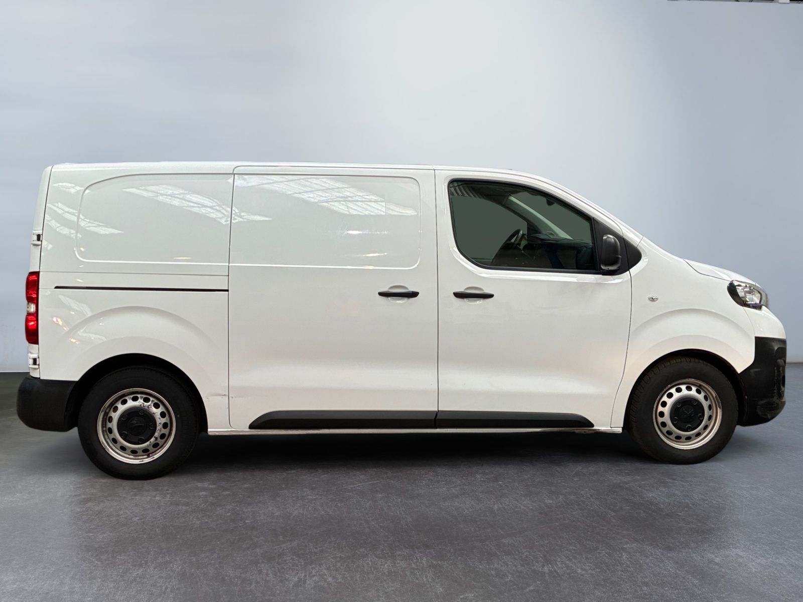 PEUGEOT EXPERT FOURGON FGN TOLE STANDARD BLUEHDI 145 S&S BVM6 PREMIUM 2022