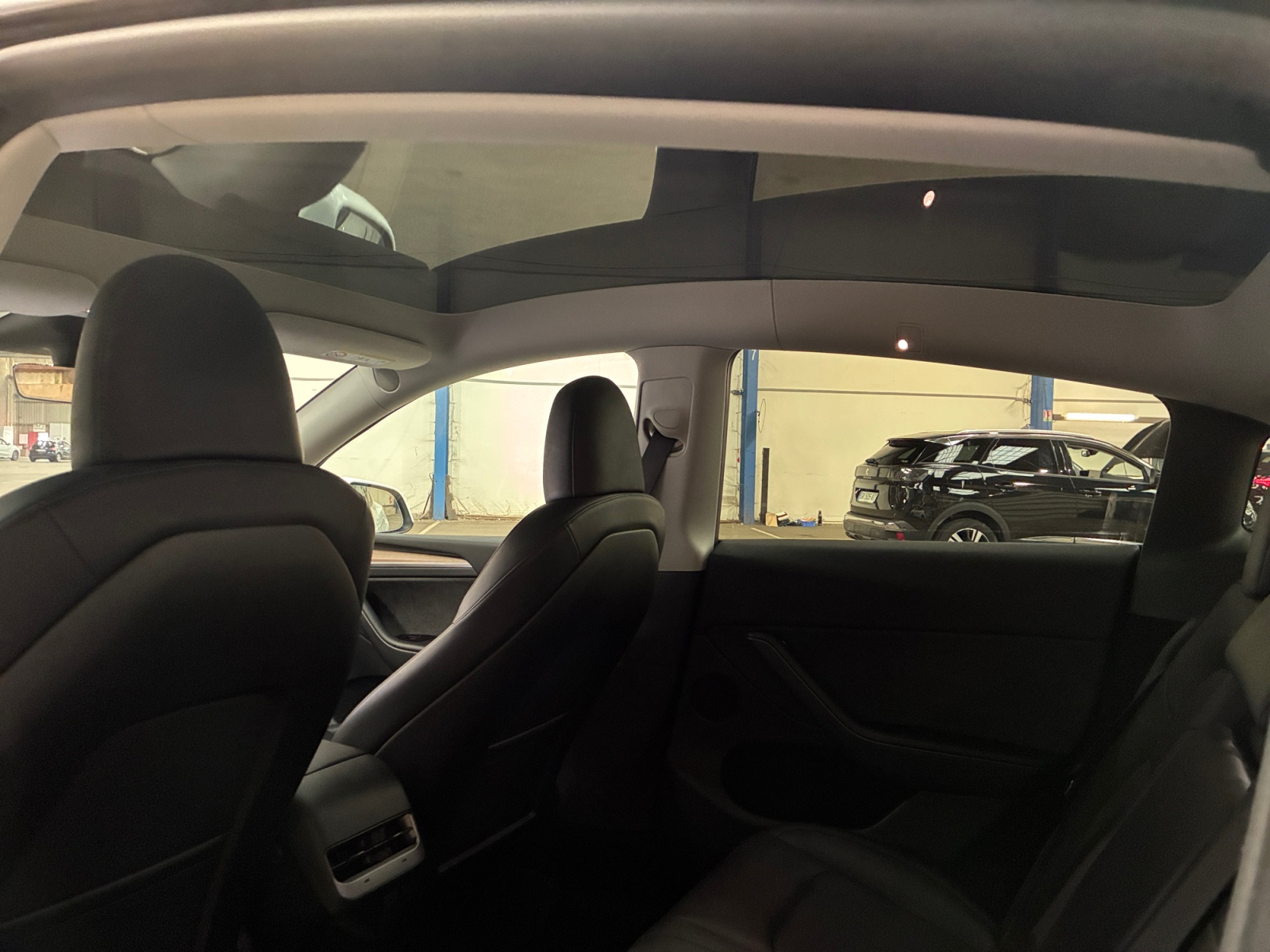 TESLA Model Y Standard RWD 2024