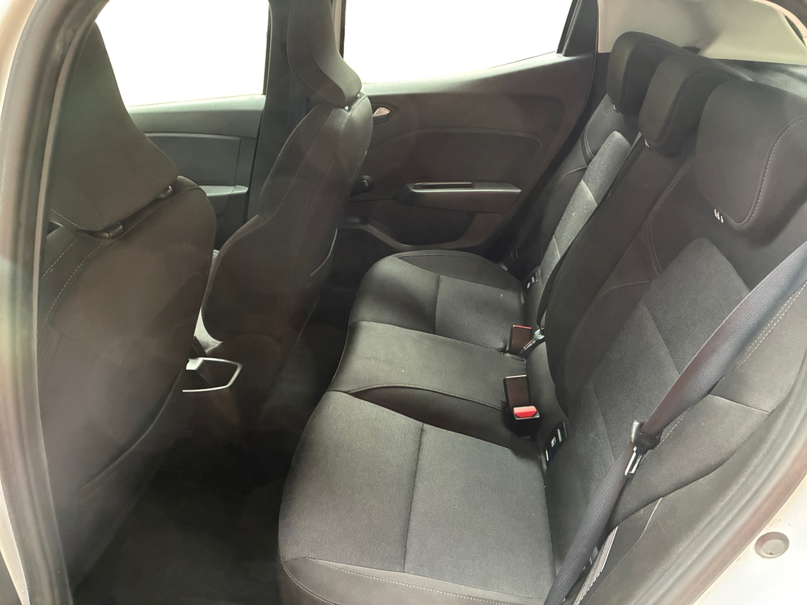RENAULT CLIO V Clio E-Tech 140 - 21N Business 2022