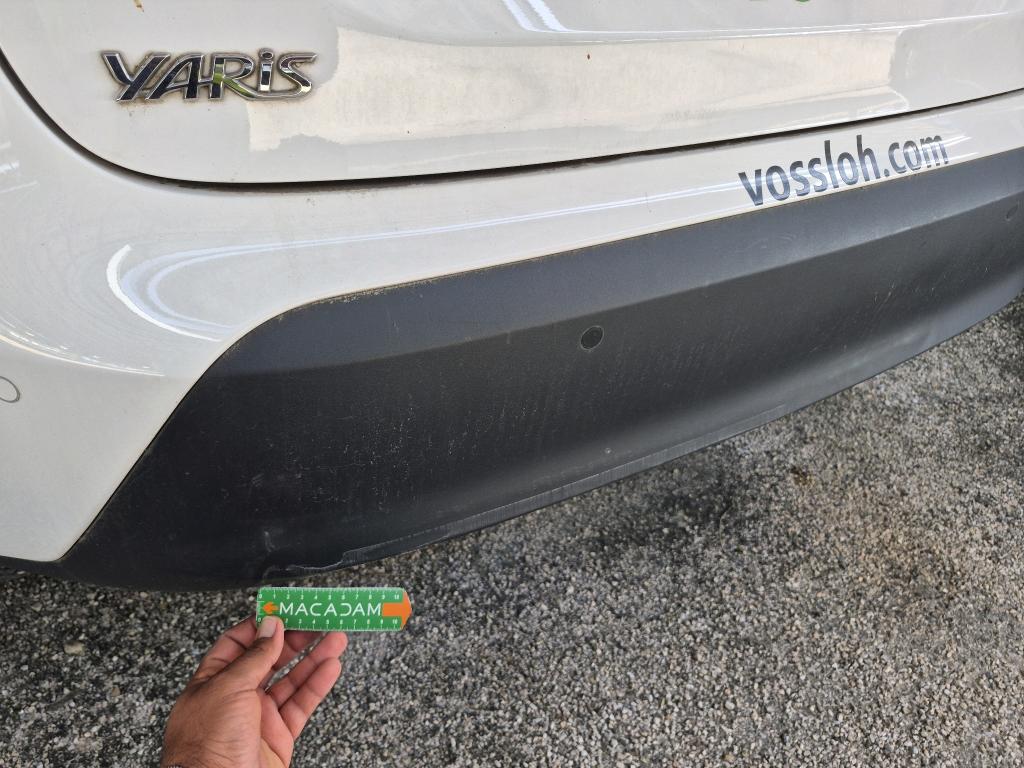 TOYOTA  2023