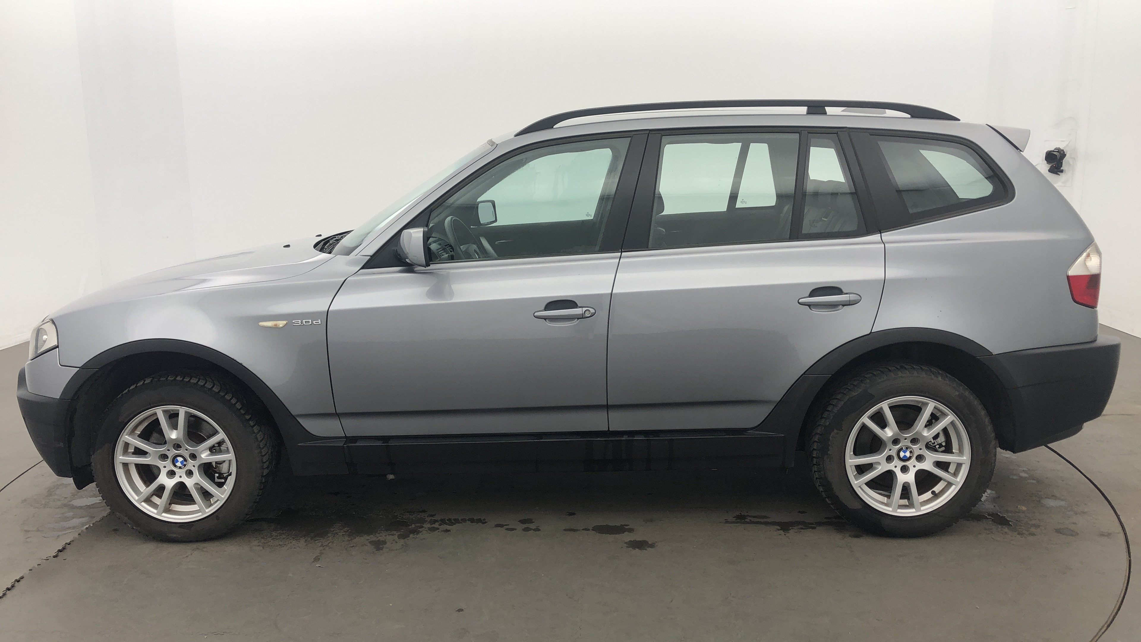 BMW  2005