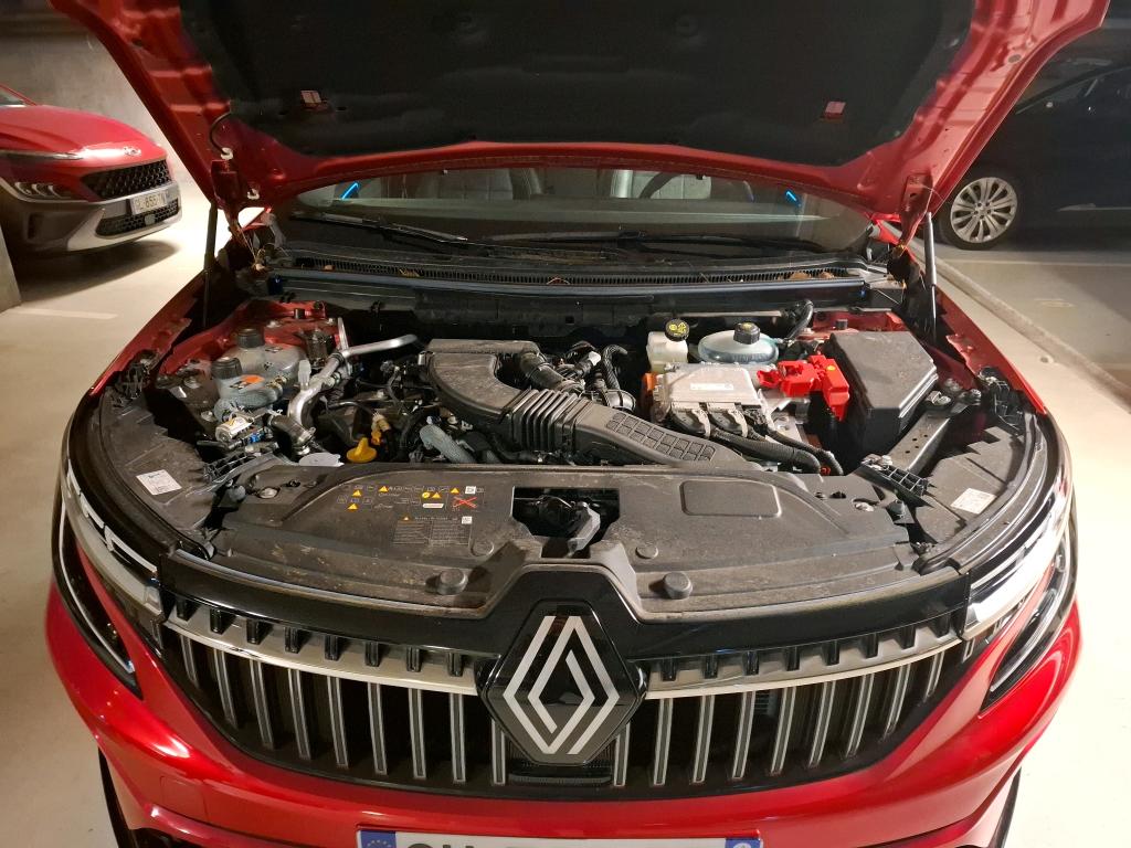 RENAULT RENAULT ESPACE VI E-Tech hybrid 200 Techno 2024