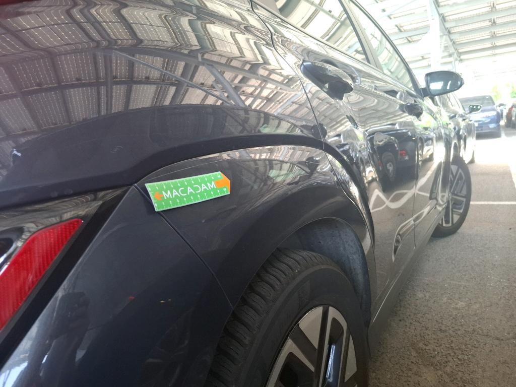 HYUNDAI  2023