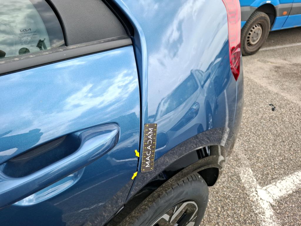 KIA  2023