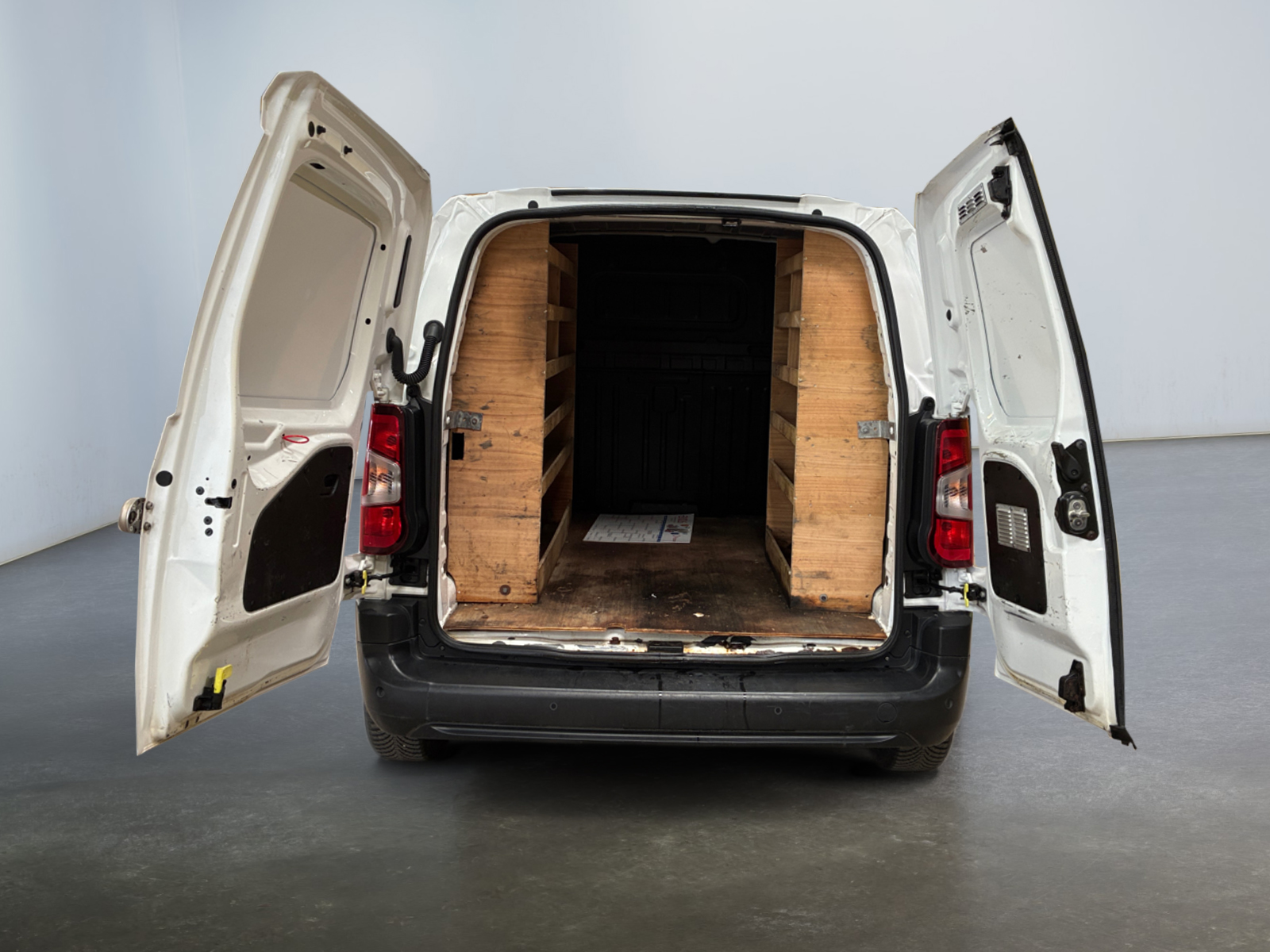 PEUGEOT PARTNER FOURGON PARTNER FOURGON STANDARD 650 KG BLUEHDI 75 BVM5 PREMIUM 2021