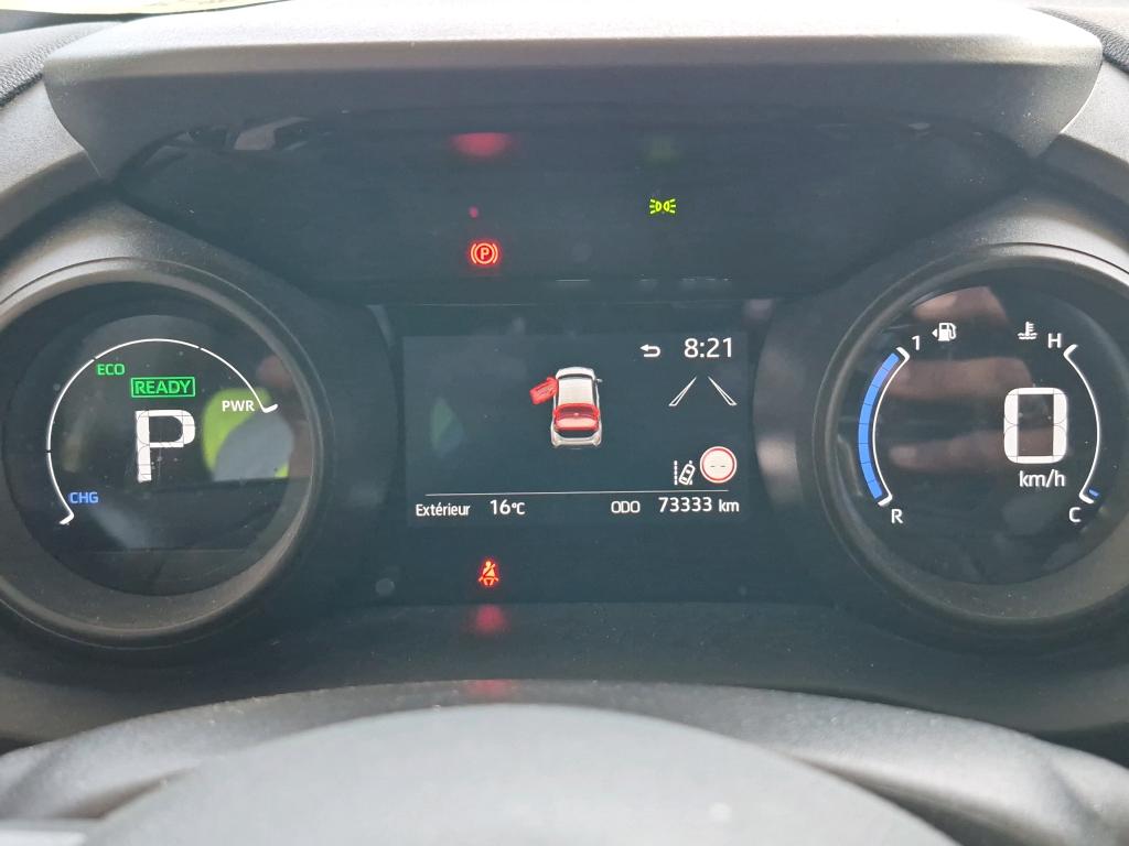 TOYOTA  2023