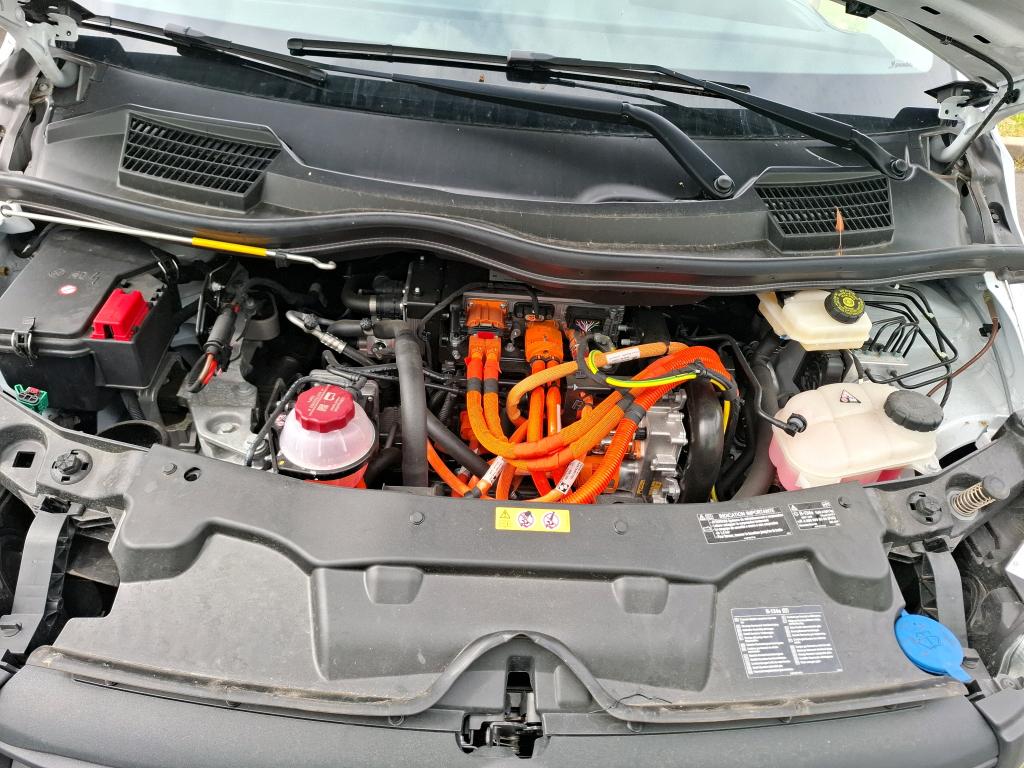 MERCEDES MERCEDES VITO FOURGON EVITO 60 KWH EXTRA LONG FWD - 2024