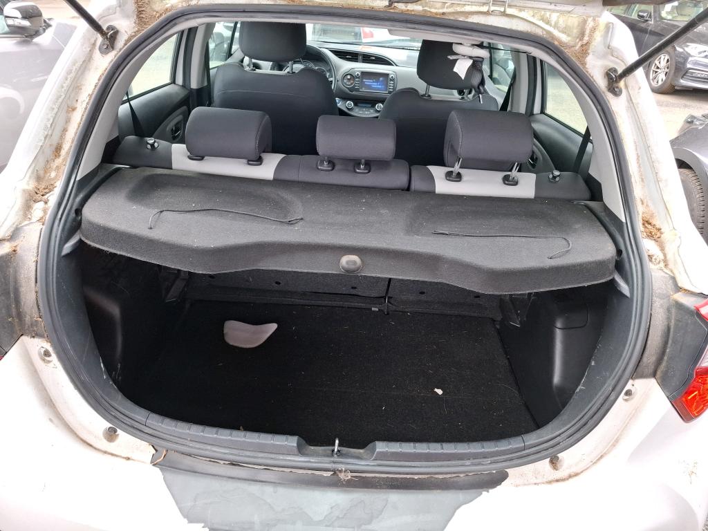 TOYOTA  2019