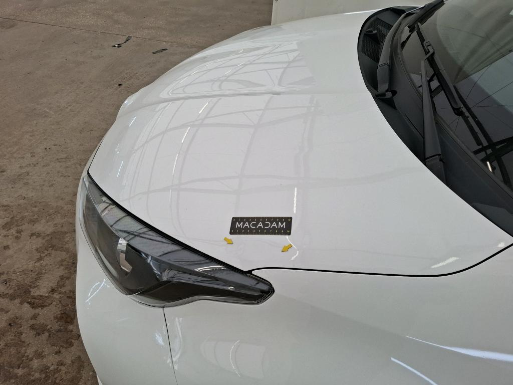 TOYOTA  2022