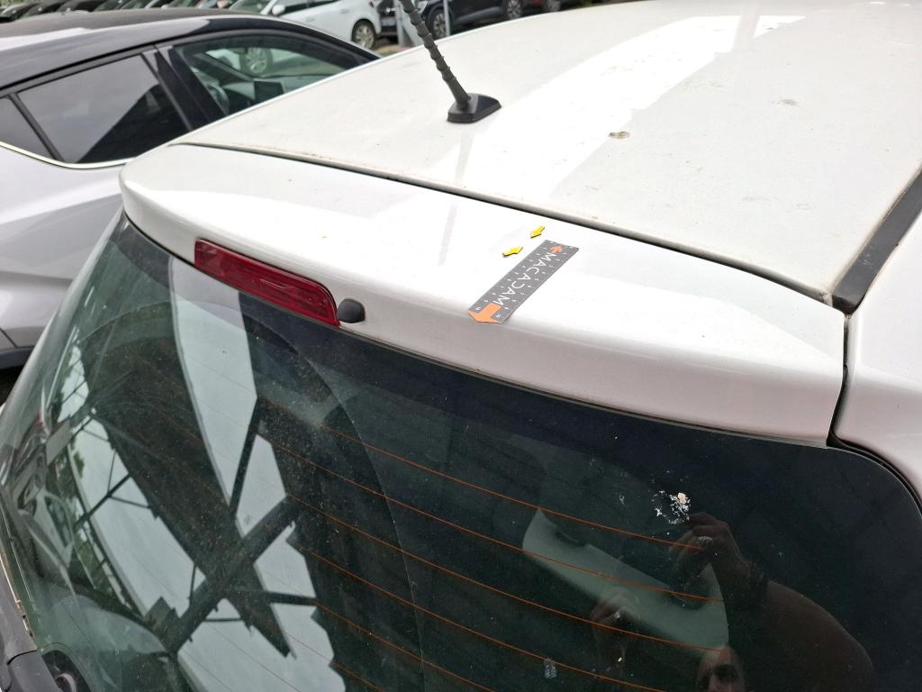 TOYOTA  2019