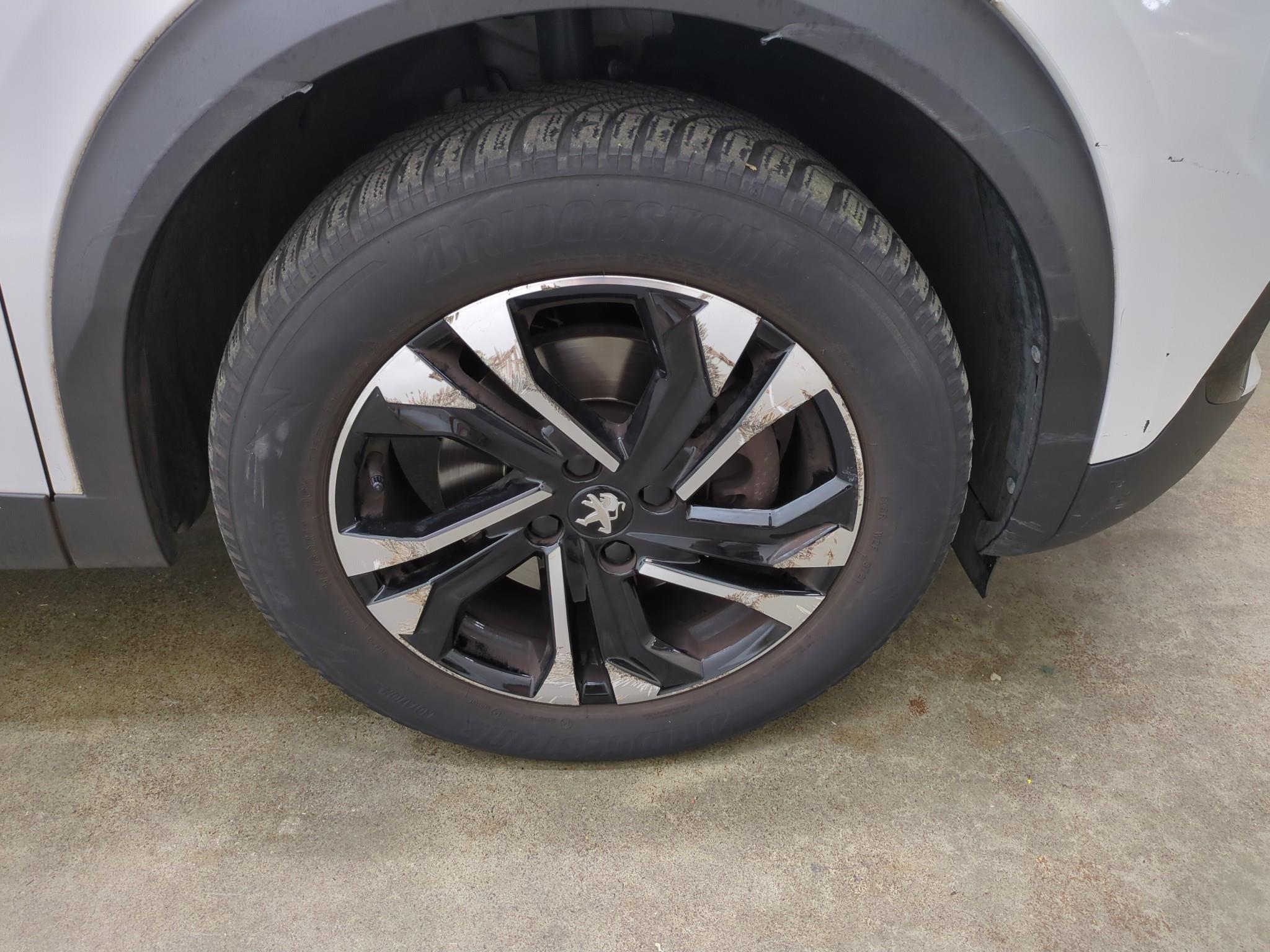PEUGEOT 2008 BUSINESS BlueHDi 130 S&S EAT8 Allure 2021