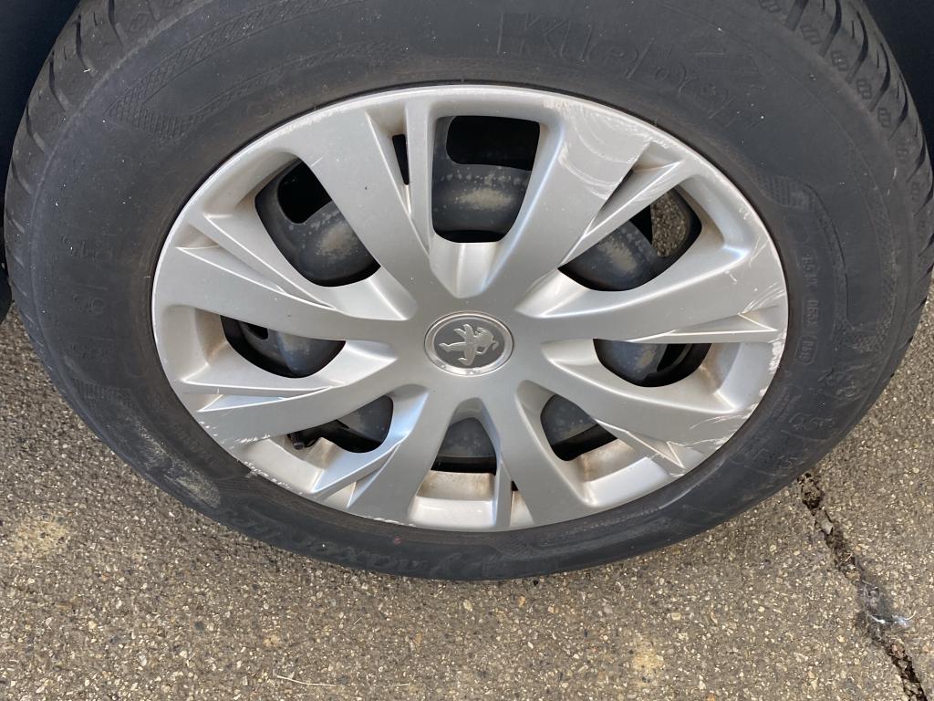 PEUGEOT 208 AFFAIRE PURETECH 82 S&S BVM5 PREMIUM PACK 2019