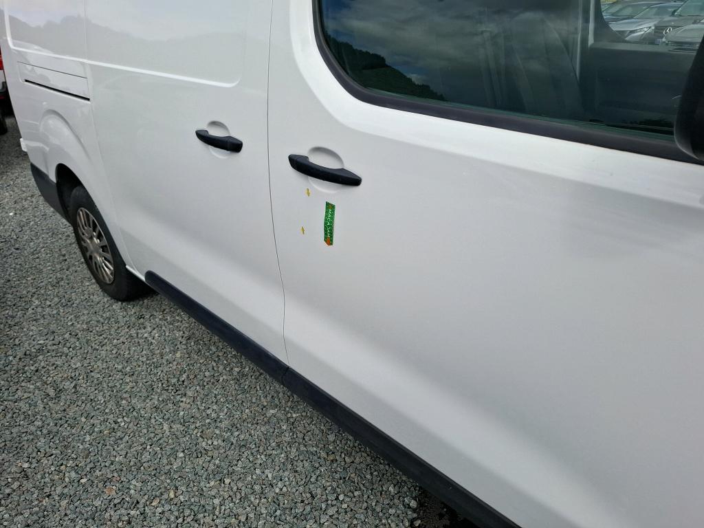 TOYOTA  2022