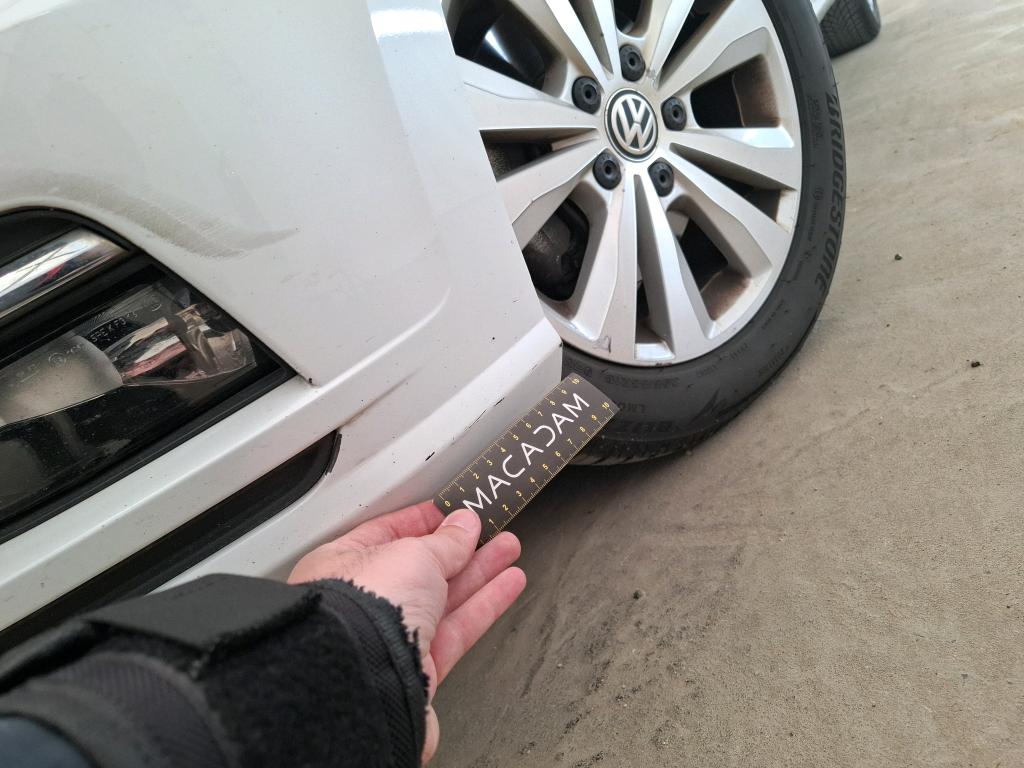VOLKSWAGEN  2019