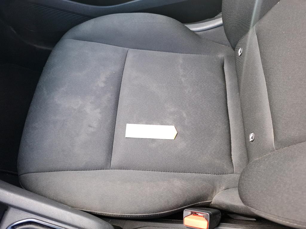 RENAULT RENAULT CLIO SOCIETE BLUE DCI 100 - 21N AIR NAV 2022