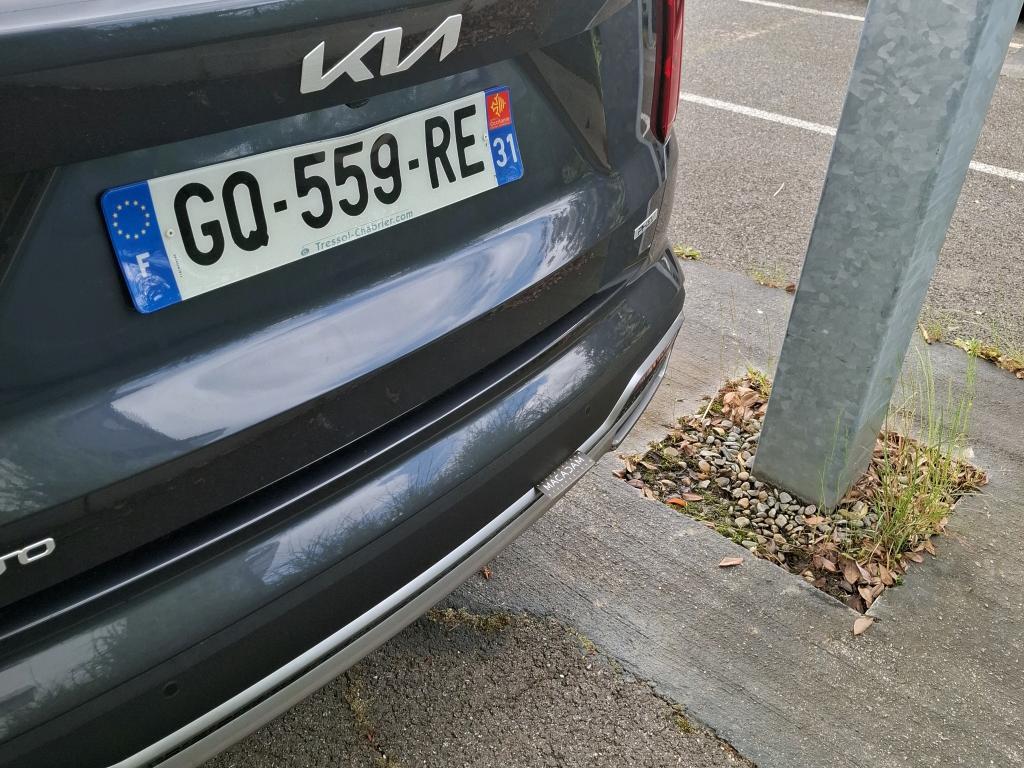 KIA  2023