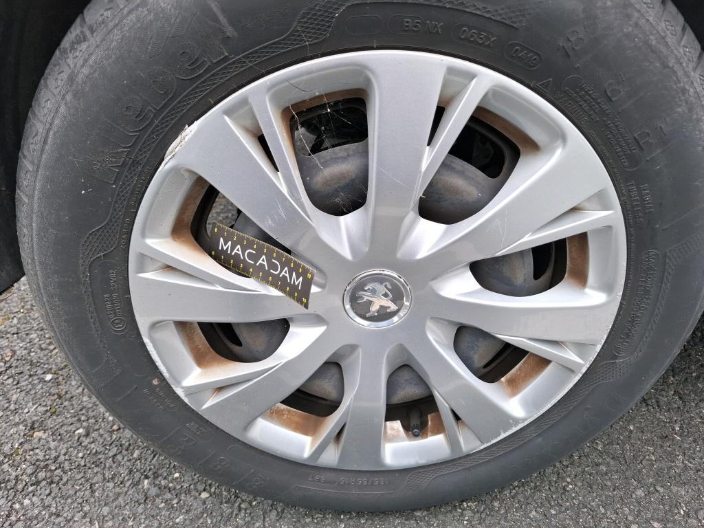 PEUGEOT PEUGEOT 208 AFFAIRE BLUEHDI 100 S&S BVM5 PREMIUM PACK 2019