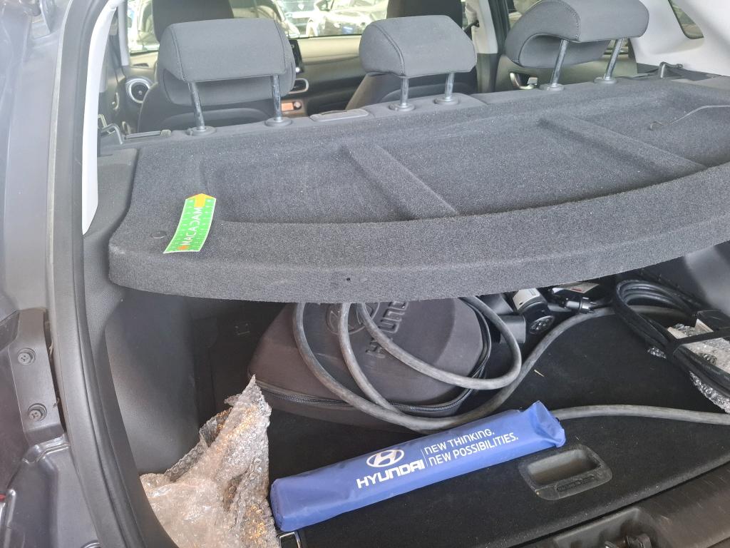 HYUNDAI  2023