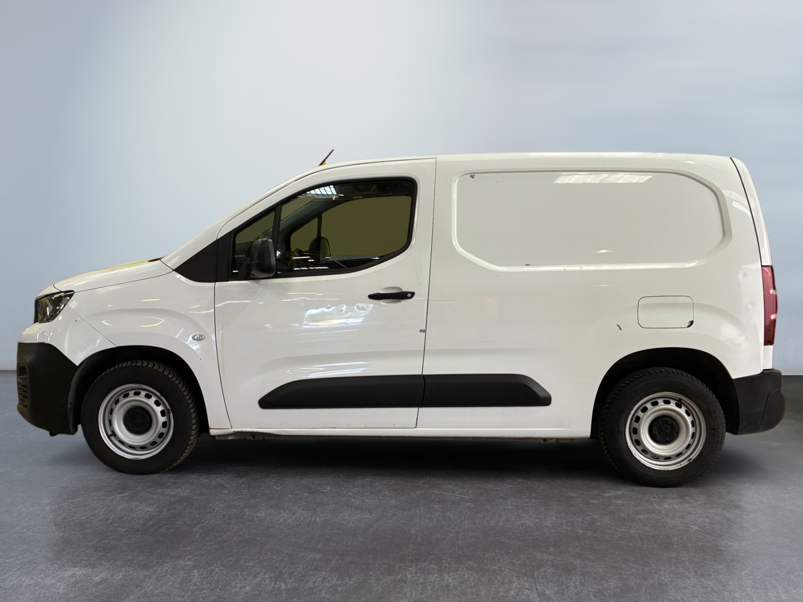 PEUGEOT PARTNER FOURGON PARTNER FOURGON STANDARD 650 KG BLUEHDI 75 BVM5 PREMIUM 2021