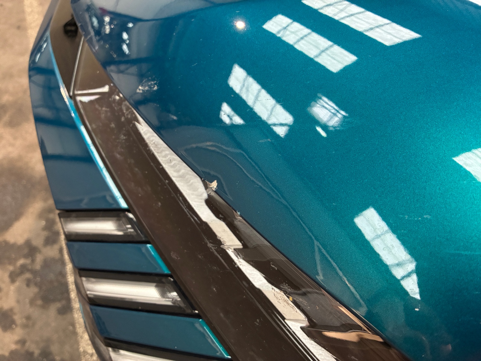 PEUGEOT 3008 Hybrid 136 e-DCS6 GT 2024